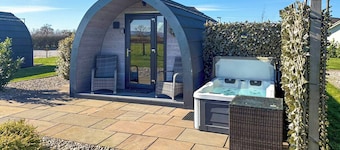 The Rounton - UKC9284