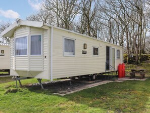 Exterior - 2 bedroom accommodation in Llanbedr, near Harlech (Llanbedr, near Harlech)