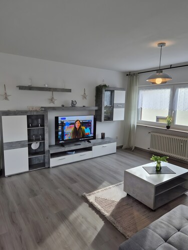 Apartment 1.OG '4Zi Kü, Balkon Parknähe' mit Balkon und WLAN