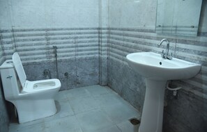 Luxury Double Room, City View | Bathroom - Hotel AWA A Luxury  (Agra)