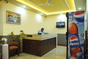 Lobby - Hotel AWA A Luxury  (Agra)