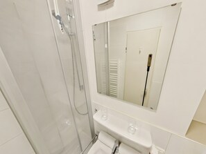 Apartment | Bathroom - Studio Sebastian mit Pool und Sauna (Freyung)