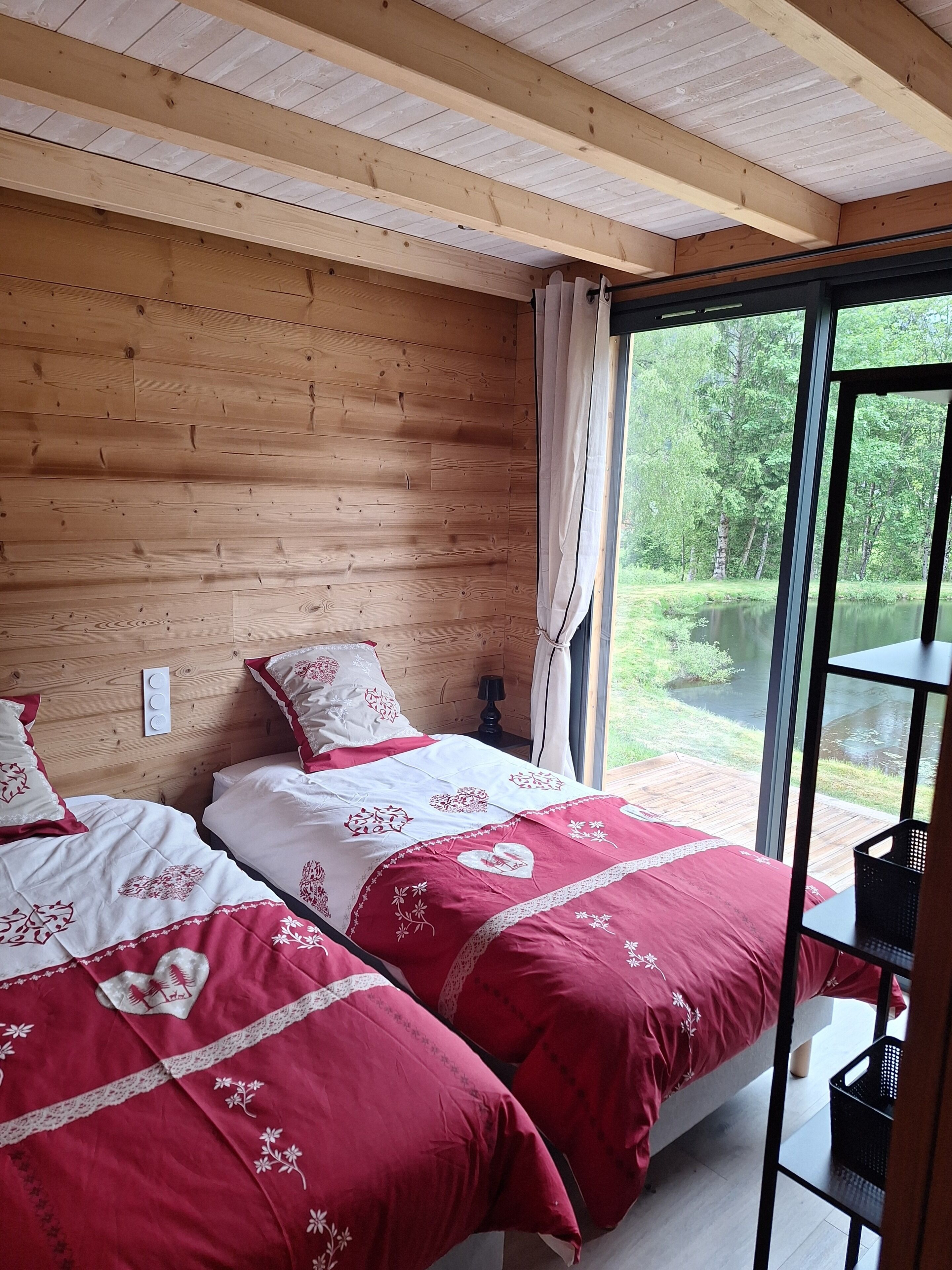 2 slaapkamers, gratis wifi, beddengoed