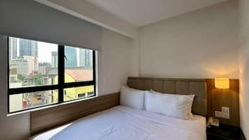 Deluxe Suite, City View