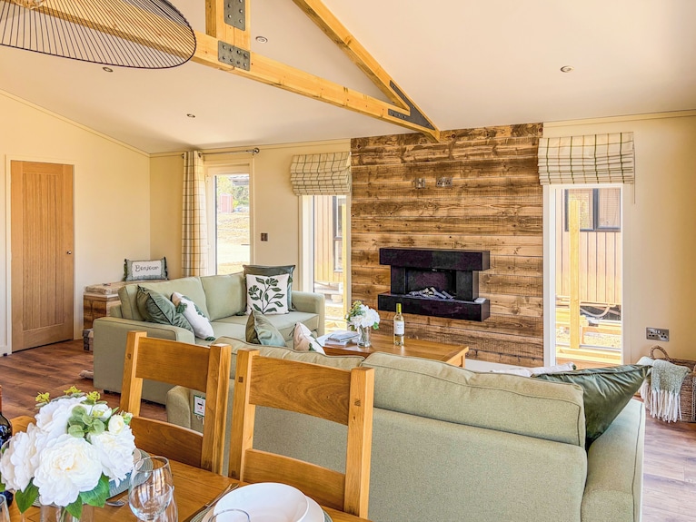 3 Bedroom Accommodation In Perranporth - Perranporth