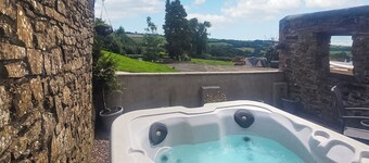 2 bedroom accommodation in Umberleigh