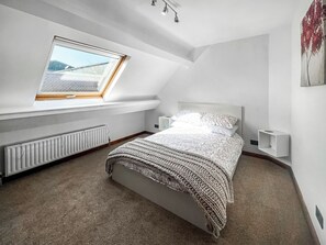 2 bedrooms, free WiFi - 2 bedroom accommodation in Godstone, Surrey (Godstone, Surrey)