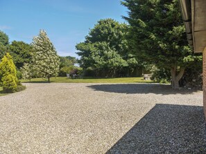 Property grounds - Barn Owl Lodge 4 - UK51497 (Corton)