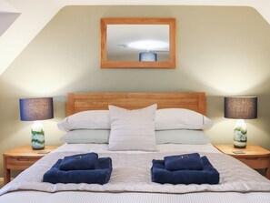 1 bedroom, free WiFi - Barton Court Cottage (Cirencester)