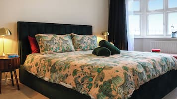 4 bedrooms, free WiFi