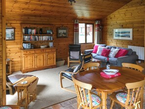 Living area - The openness of the park and the closeness to the shore. (Acharacle, near Ardnamurchan)