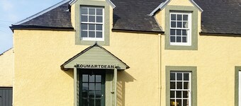 2 bedroom accommodation in Lochside