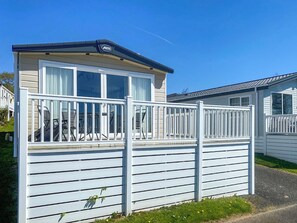 Terrace/patio - Beaumont Elite Lodge (Wemyss Bay)