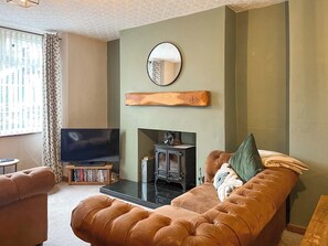 Living area - 2 bedroom accommodation in Blaenau Ffestiniog (Blaenau Ffestiniog)