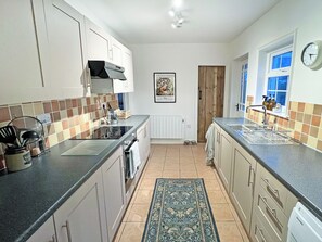 Dishwasher, high chair - 3 bedroom accommodation in Langton by Wragby (Langton by Wragby)
