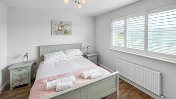 2 bedrooms, free WiFi