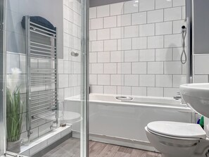 Towels - Malcolm Miller House (Alnmouth)