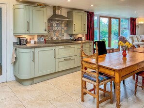 Dishwasher - 1 bedroom accommodation in Ashmore, near Shaftesbury, (Ashmore, near Shaftesbury,)