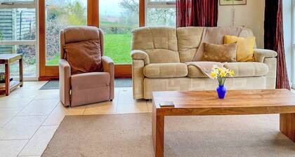 1 bedroom accommodation in Ashmore, near Shaftesbury,