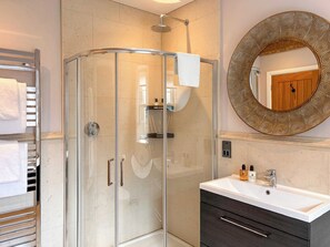 Towels - West House - UK51668 (Leyburn)
