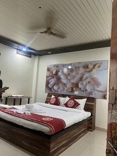 Hotel PSR INN & Banquet