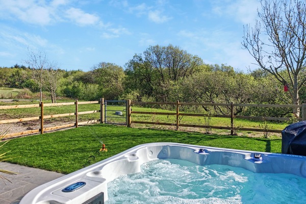 Bain à remous extérieur