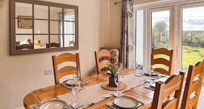 4 bedroom accommodation in Hessett, near Bury St Edmunds