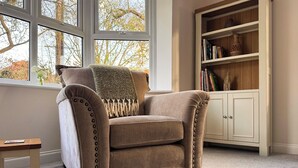 Living area - 4 bedroom accommodation in Hessett, near Bury St Edmunds (Hessett, near Bury St Edmunds)