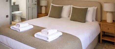 6 bedrooms, free WiFi