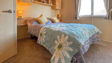 2 bedrooms, free WiFi