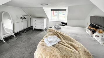 2 bedrooms, free WiFi