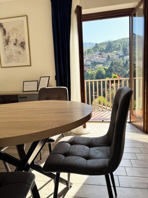 Family Apartment | Dining - Casa Adri (Molina)