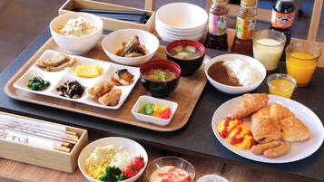 Daily buffet breakfast for a fee