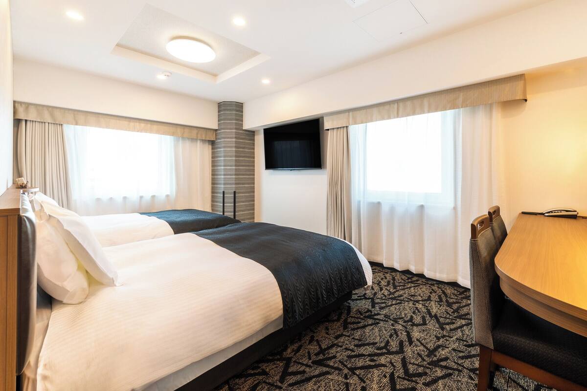 Couette en duvet d'oie, bureau, rideaux occultants, Wi-Fi gratuit