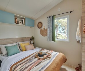 3 bedrooms, Internet - Cottage PARKS LA COMTESSE - 3bed mobile home sleeps 6 (Bélus)