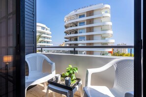 Apartment, 2 Schlafzimmer, Küche, Stadtblick | Balkon
