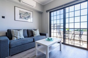 Living area - Peale's 2-BR Apt & Balcony in Mackenzie (Larnaca)