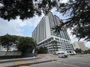 Exterior - Dorsett Waterfront Subang by Manhattan (Subang Jaya)