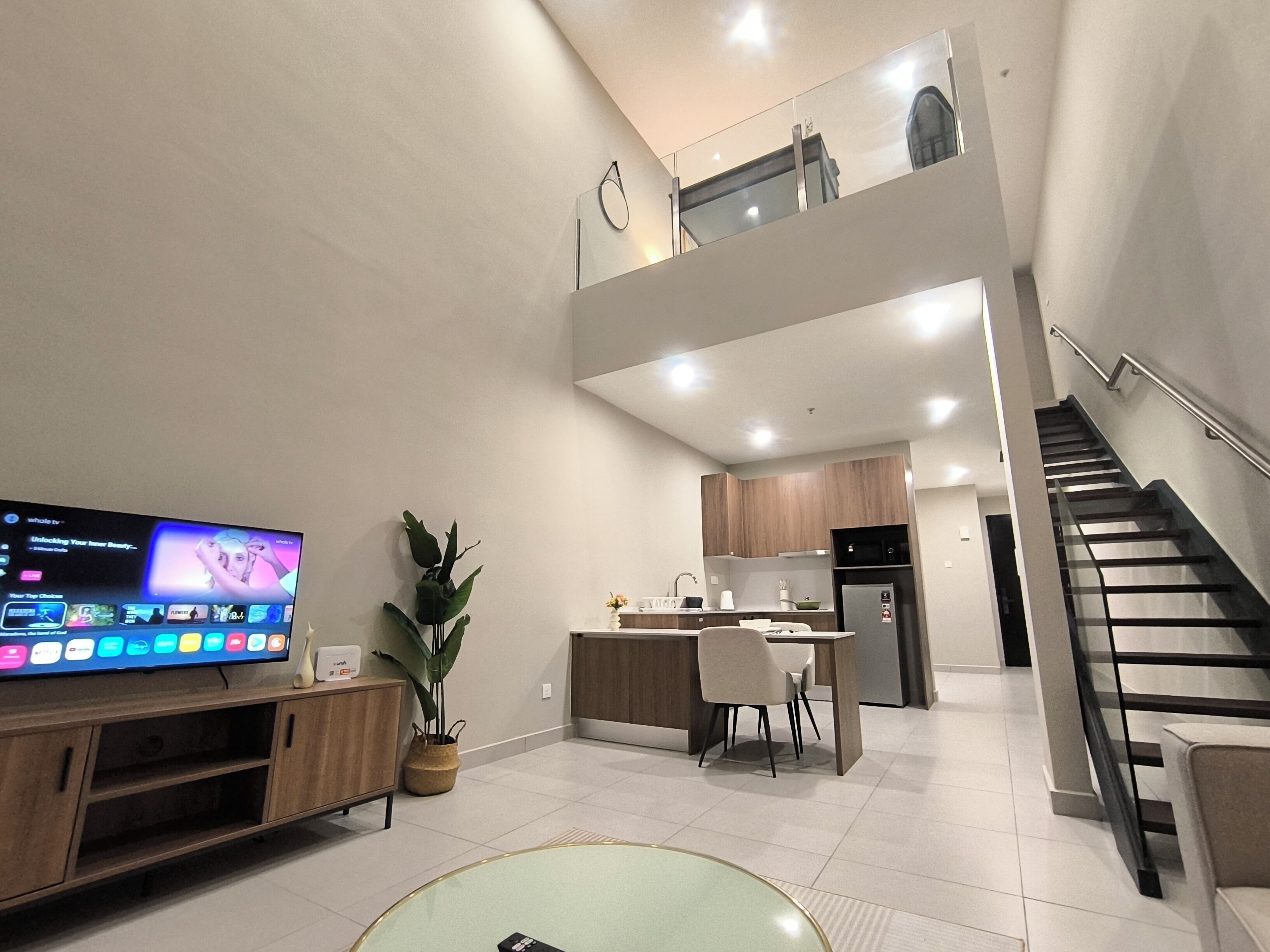 Appartement Duplex, 1 grand lit et 1 canapé-lit | Coin séjour
