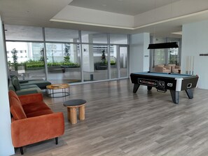 Games room - Dorsett Waterfront Subang by Manhattan (Subang Jaya)