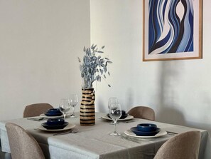 Dining - Saf-Saf Apartment in La Marsa (La Marsa)