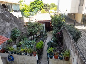 Property grounds - Rosemary - Cozy and lots of natural light (Porto)