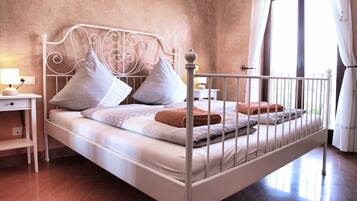 6 slaapkamers, wifi, beddengoed