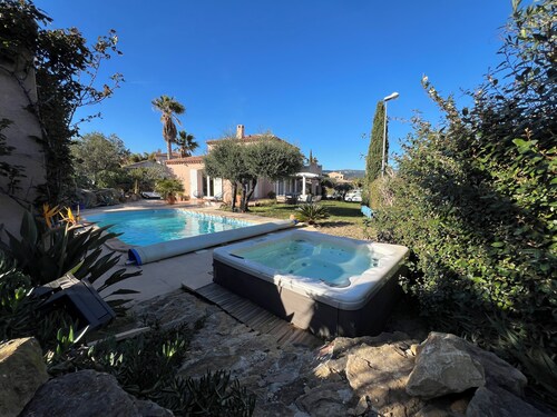 VILLA VUE MER LA FARDELOIE