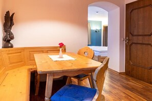 Dining - Safestay Kitzbühel Alpine  (Kitzbühel)