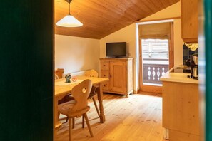 Dining - Safestay Kitzbühel Alpine  (Kitzbühel)