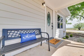 Property grounds - Rural Texas Retreat: Patio + Country Views! (Muenster)