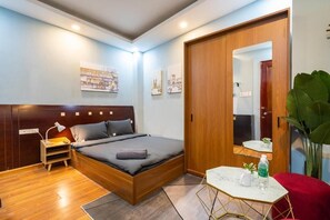 Monolocale Classic, balcone, vista città