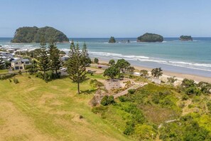 Beach - Beachside on Hinemoa (Whangamata)