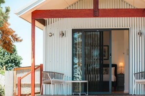Exterior detail - Elsie Cabin | Saumarez Homestead (Armidale Regional Council)